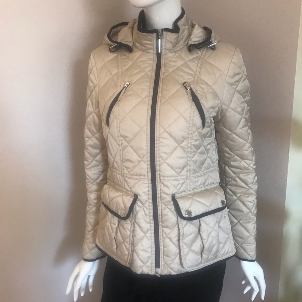 Hooded lightweight jacket by Nautica